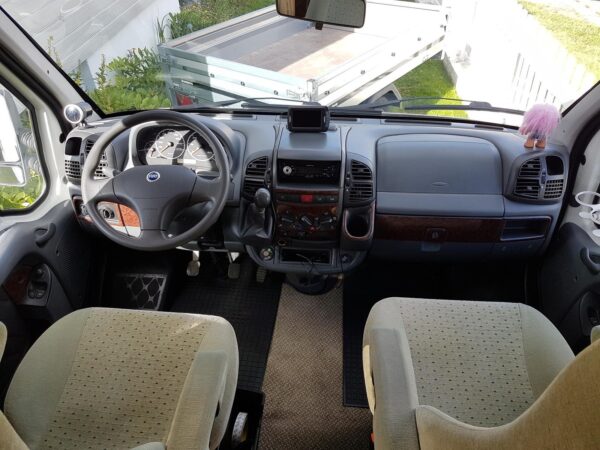 Rapido 763F