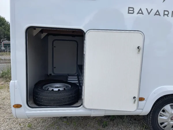 BAVARIA T 726 GJ