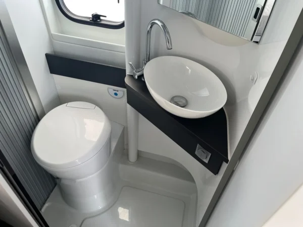 ADRIA 600 SPB SUPREME